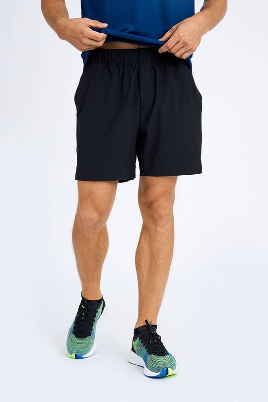 Medium length lightweight stretch fabric shorts 2 | Audimas