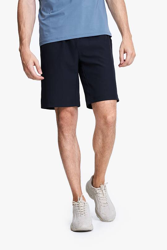 Lightweight stretch fabric shorts 2 | Audimas