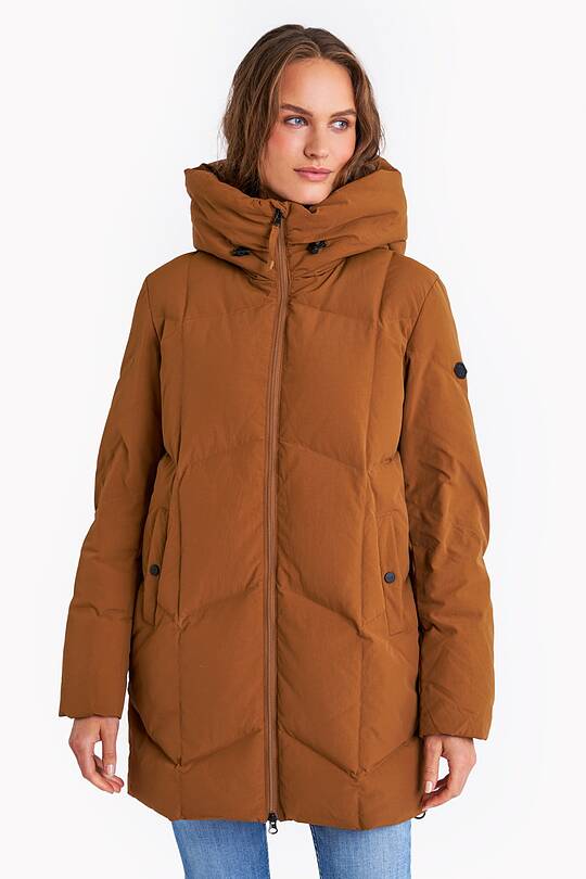 Down coat with cocooning hood 1 | Audimas