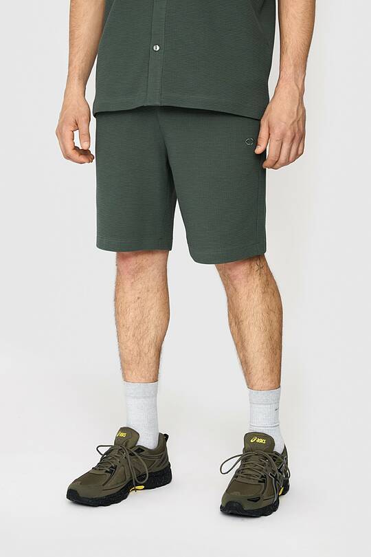 Textured waffle cotton sweatshorts 2 | Audimas
