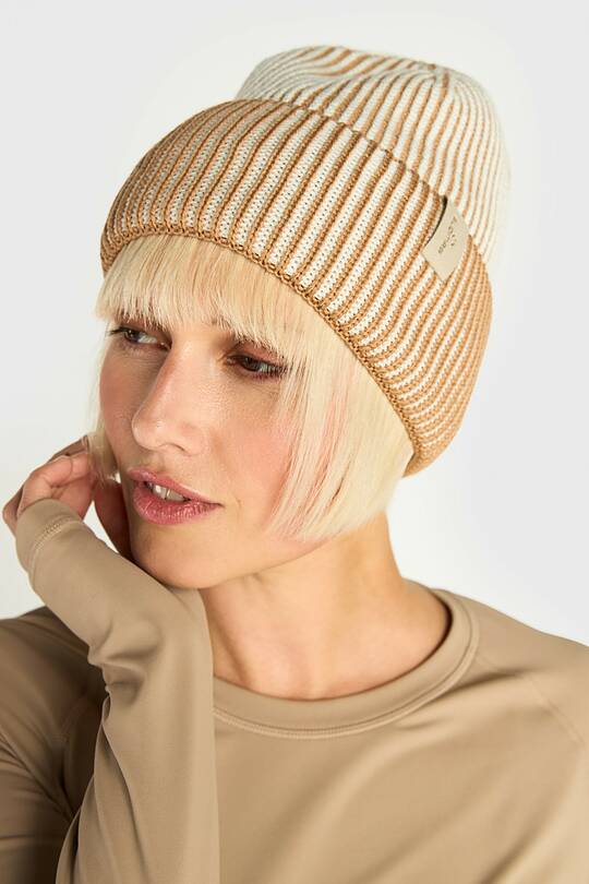 Knitted merino wool hat 1 | Audimas