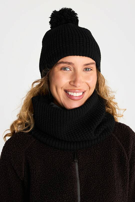 Knitted hat with fleece lining 1 | Audimas