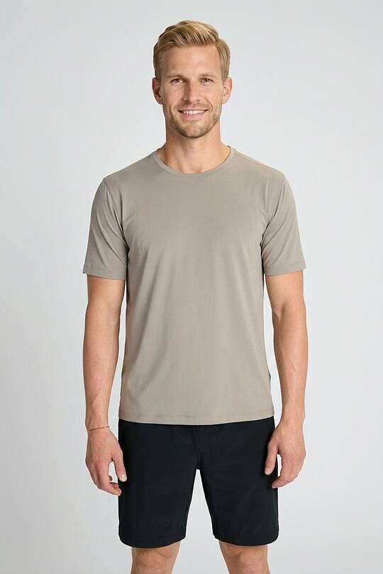 Lightweight synthetic T-shirt 1 | Audimas