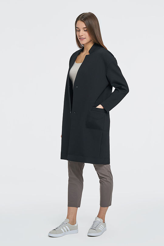 Viscose interlock tricot long jacket 8 | BLACK | Audimas