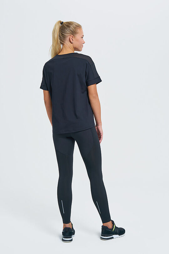 Oversized functional prolonged tee 6 | BLACK | Audimas