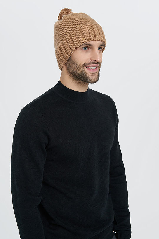 Knitted cap with cashmere 4 | BROWN/BORDEAUX | Audimas