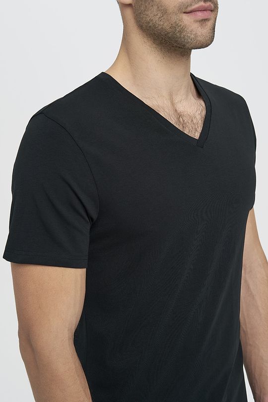 Organic cotton v-neck T-shirt 3 | BLACK | Audimas