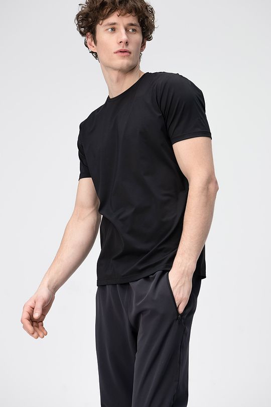 Functional tee 4 | BLACK | Audimas