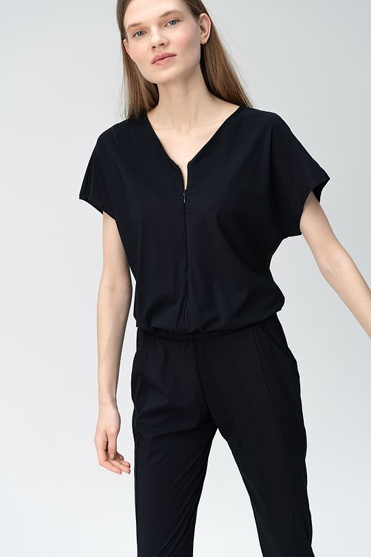 Light SENSITIVE jumpsuit 3 | BLACK | Audimas