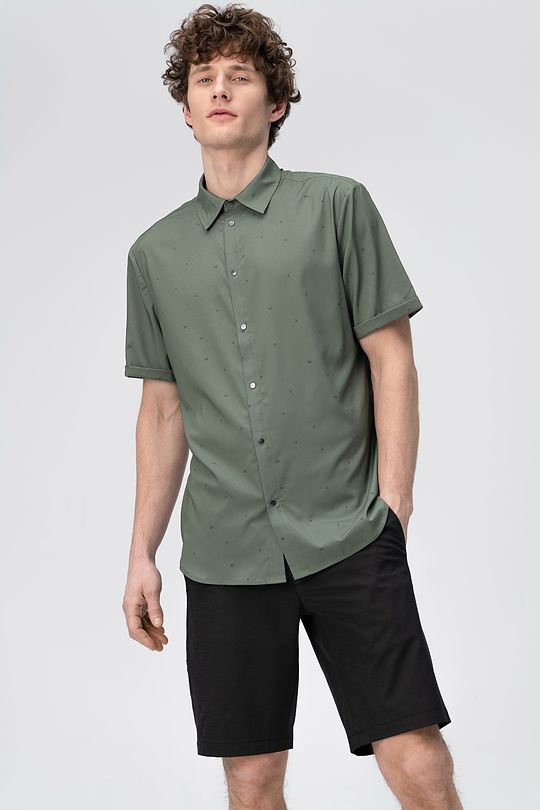 Wrinkle free - stretch fabric short sleeves shirt 1 | GREEN/ KHAKI / LIME GREEN | Audimas