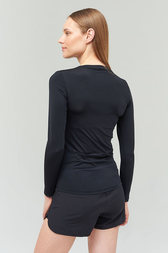 Functional lightweight long sleeve top 2 | BLACK | Audimas