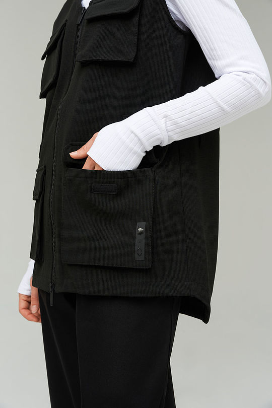 Three layer SOFTSHELL fabric vest 6 | BLACK | Audimas