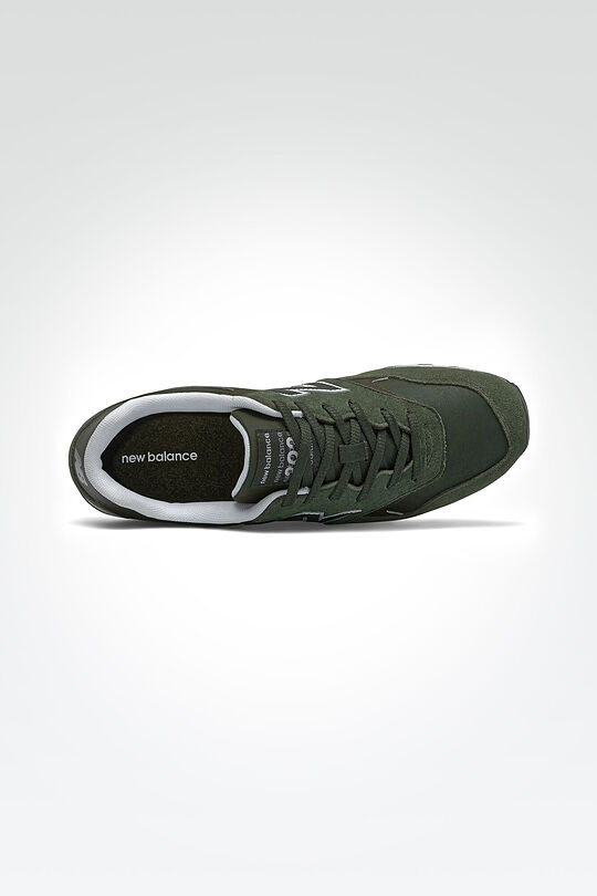 new balance mens casual shoes