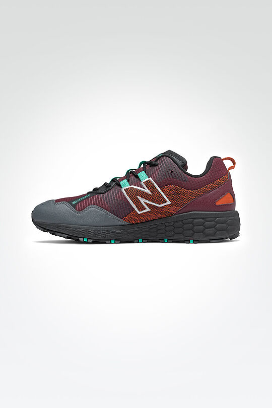 Vyr. sport. batai NEW BALANCE MTCRGRB2 4 | RED | Audimas