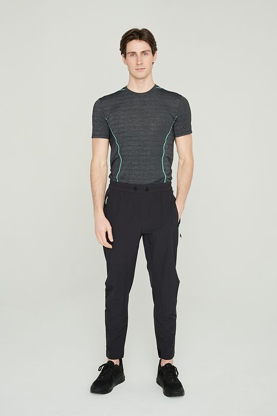 Stretch fabric tapered fit pants 5 | BLACK | Audimas