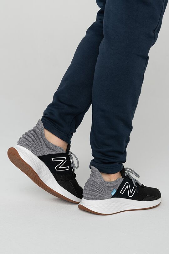 NEW BALANCE MROAVTK 2 | LIGHT ALUMINUM | Audimas