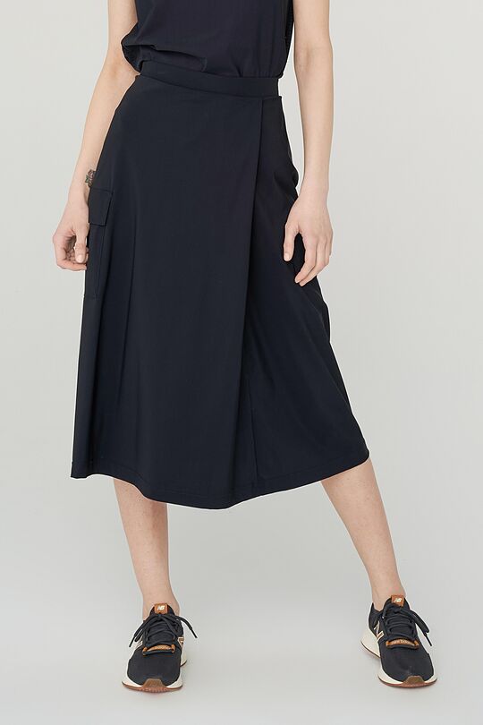 Lightweight SENSITIVE skirt 2 | BLACK | Audimas