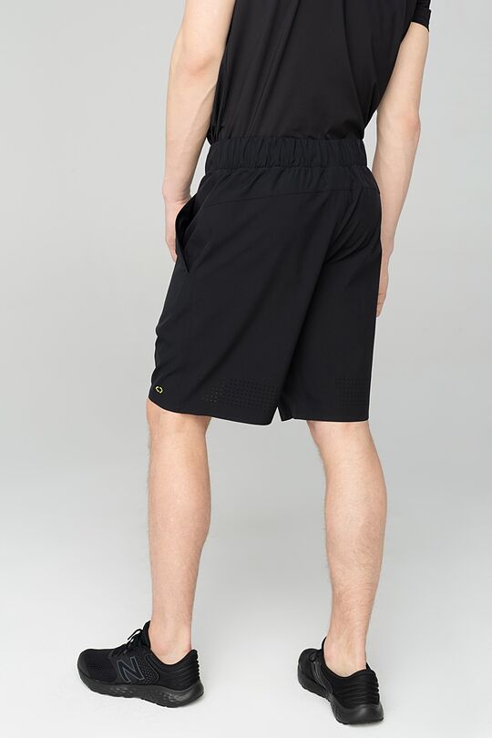 Long lightweight stretch fabric shorts 3 | BLACK | Audimas