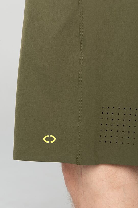 Long lightweight stretch fabric shorts 4 | GREEN/ KHAKI / LIME GREEN | Audimas