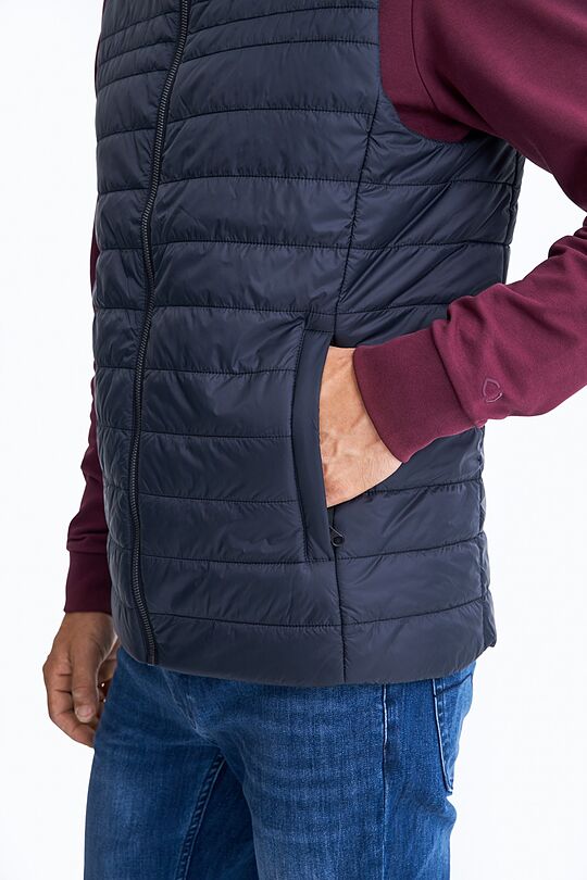 Thermore insulated padded vest 4 | BLACK | Audimas