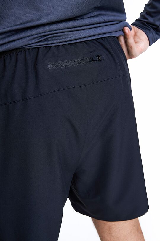 Lightweight stretch fabric shorts 4 | BLACK | Audimas