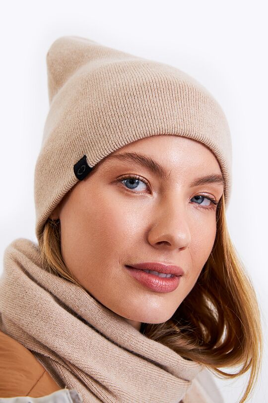 Knitted merino wool hat 2 | BROWN | Audimas