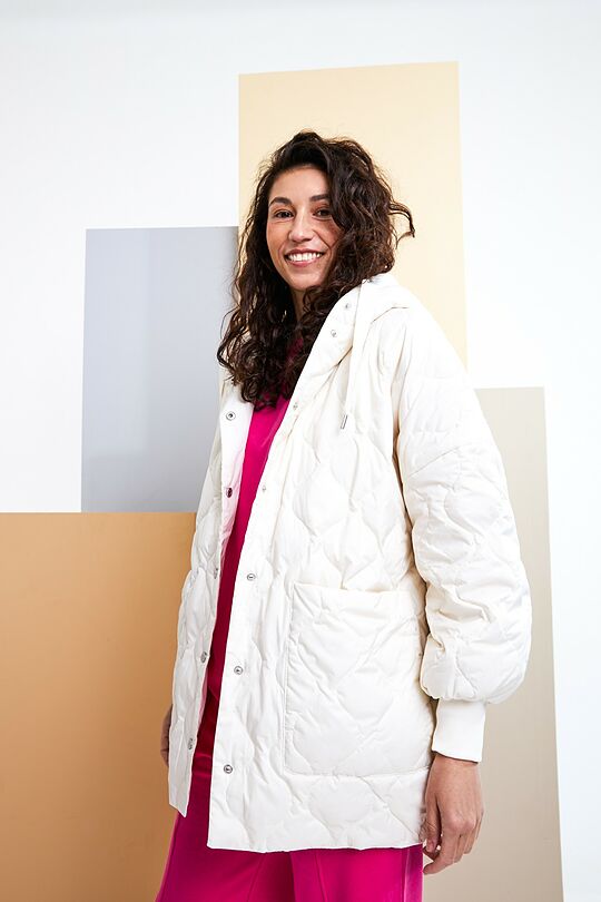 Oversized quilted jacket 8 | WHITE | Audimas