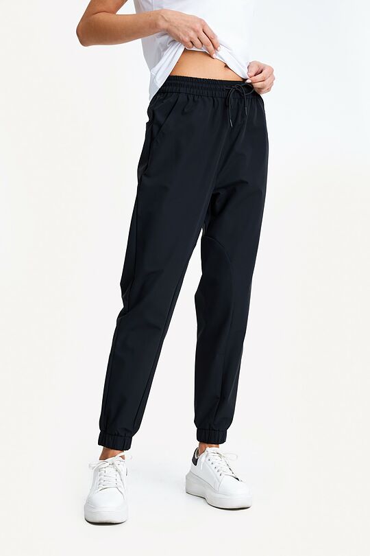 Stretch fabric relaxed fit pants 2 | BLACK | Audimas