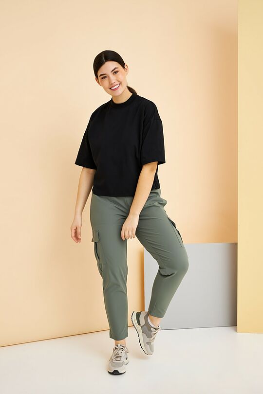 Stretch fabric loose fit pants 1 | GREEN | Audimas
