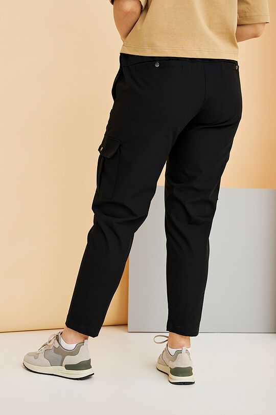 Stretch fabric loose fit pants 4 | BLACK | Audimas