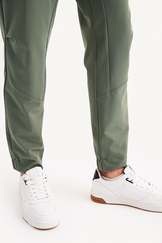 Stretchy woven slim trackpants 5 | GREEN | Audimas