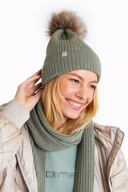 Knitted merino wool beanie with pom pom 1 | GREEN | Audimas