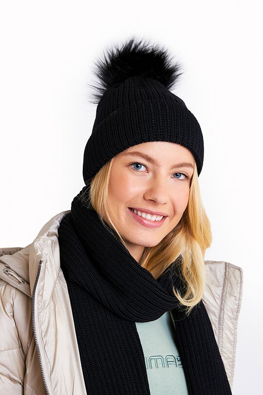 Knitted merino wool scarf 4 | BLACK | Audimas