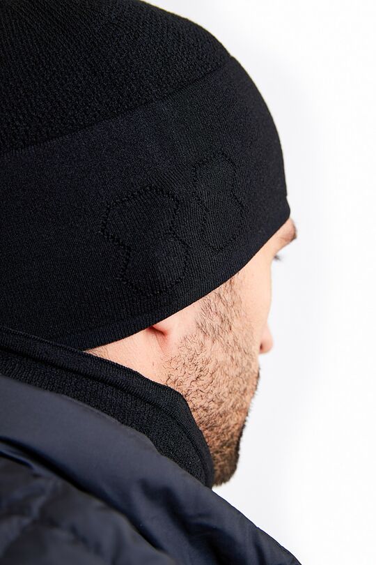 Stretchy, breathable hat 2 | BLACK | Audimas