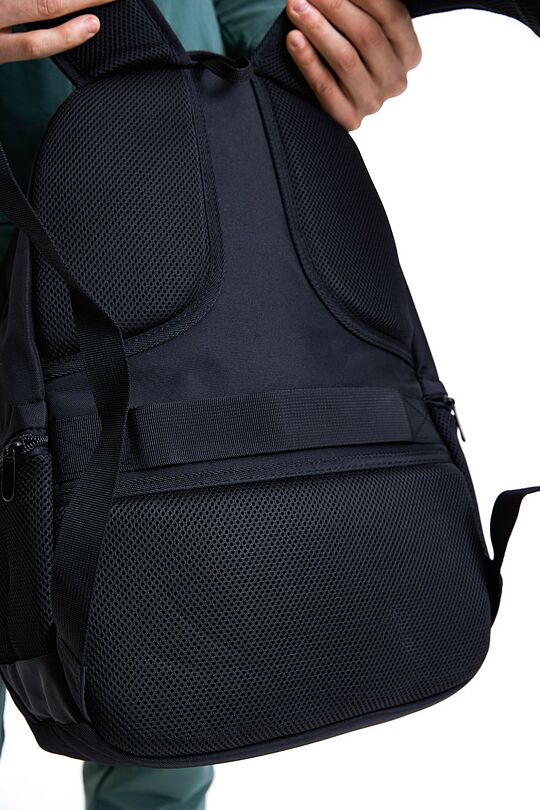 Medium size sports backpack 4 | BLACK | Audimas