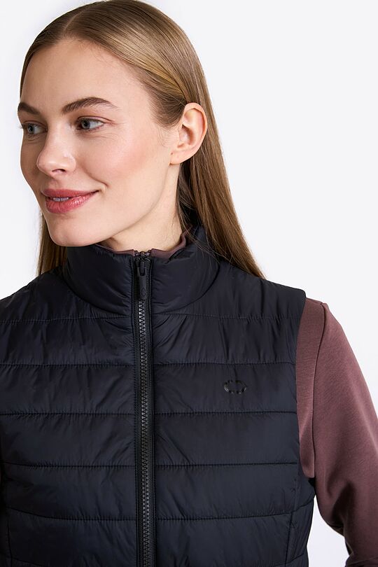 Light vest with Thermore insulation 3 | BLACK | Audimas