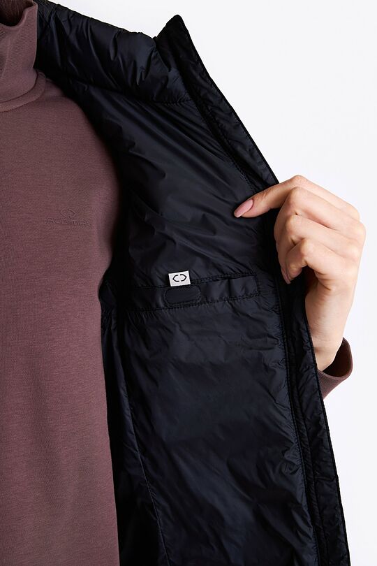 Light vest with Thermore insulation 6 | BLACK | Audimas