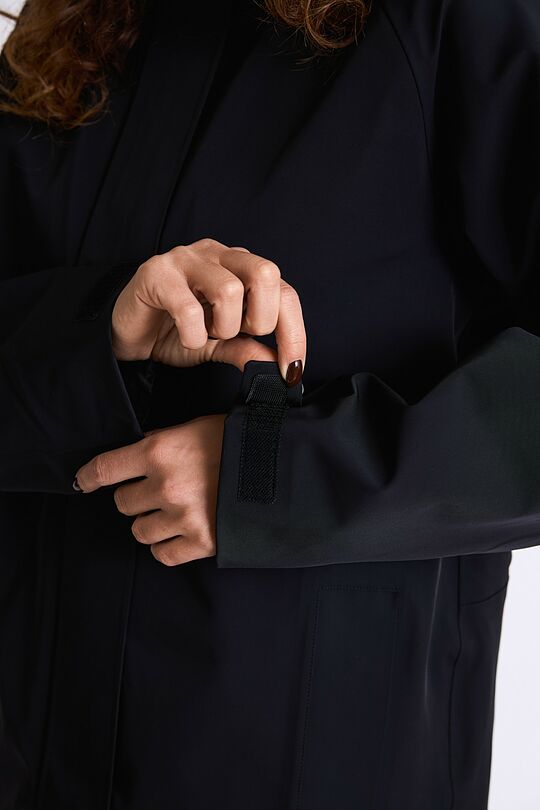 Light water repellent membrane raincoat 4 | BLACK | Audimas