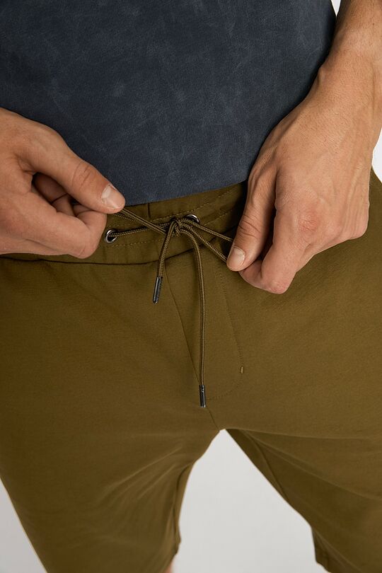 Stretch cotton French terry sweatshorts 5 | GREEN | Audimas