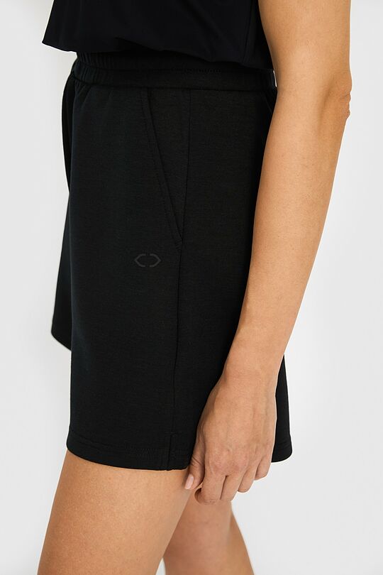 Shorts with Tencel Lyocell fibers 4 | BLACK | Audimas