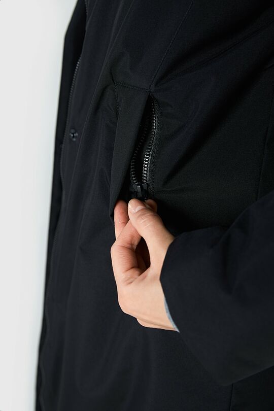 Coat with membrane and synthetic insulation 10 | BLACK | Audimas