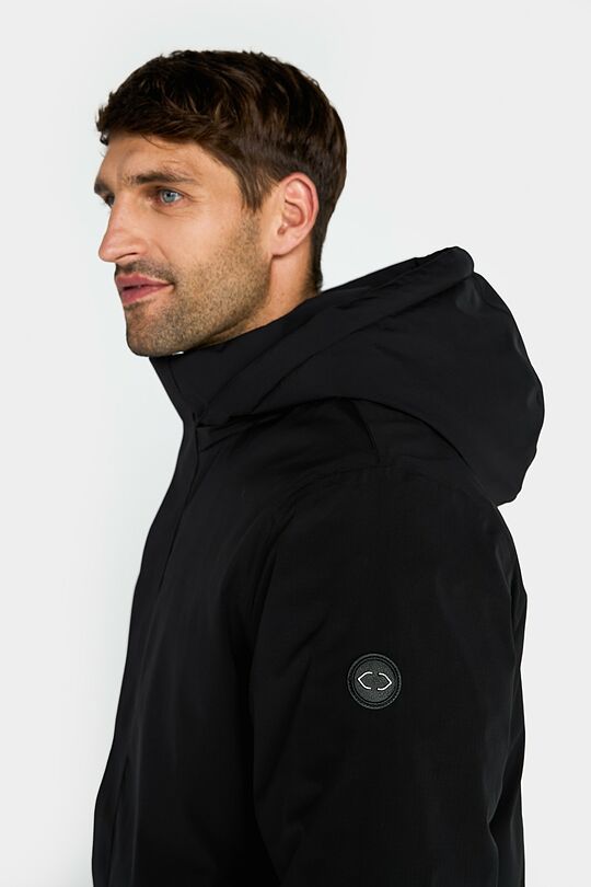 Elongated jacket with synthetic insulation and a membrane 4 | BLACK | Audimas