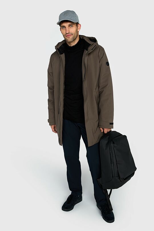 Elongated jacket with synthetic insulation and a membrane 7 | BROWN | Audimas