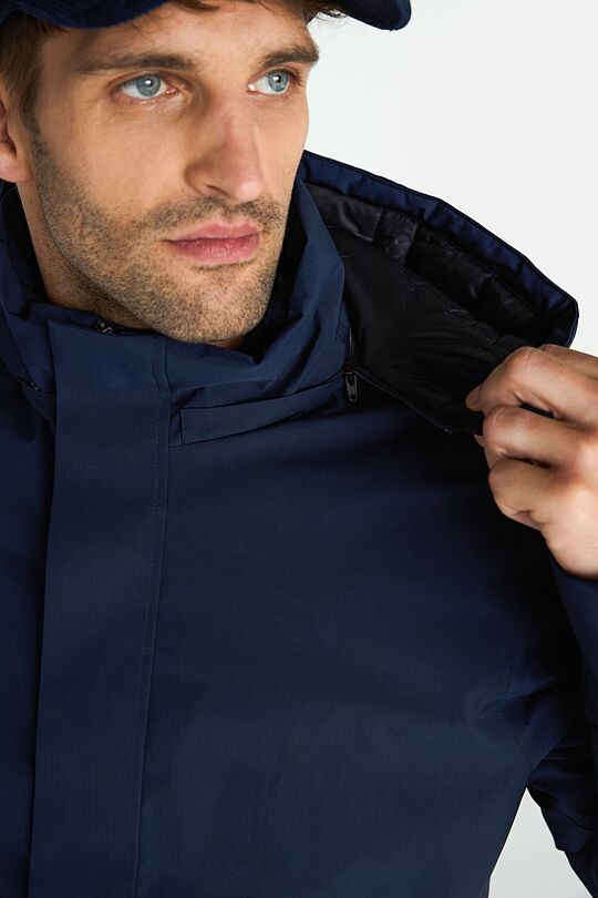 Elongated jacket with synthetic insulation and a membrane 6 | BLUE | Audimas