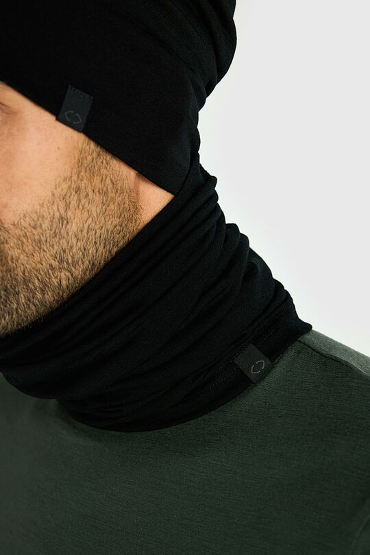 Merino wool neck cuff 5 | BLACK | Audimas