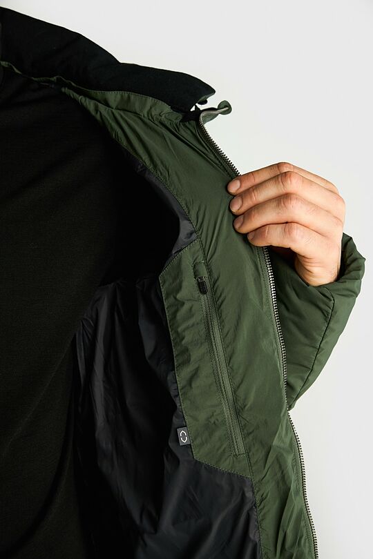 Down jacket with hood 8 | GREEN | Audimas