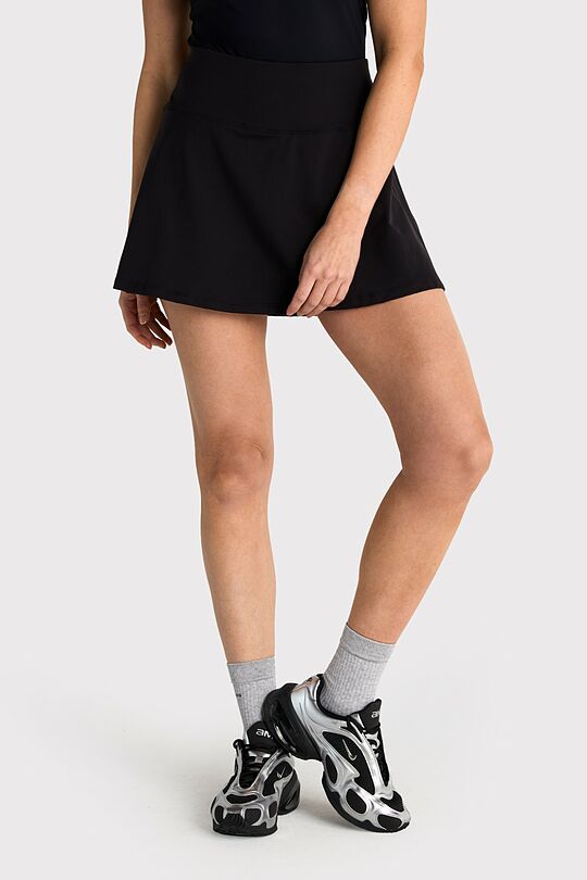 Sports T-shirt and skirt with inner shorts set 4 | BLACK | Audimas