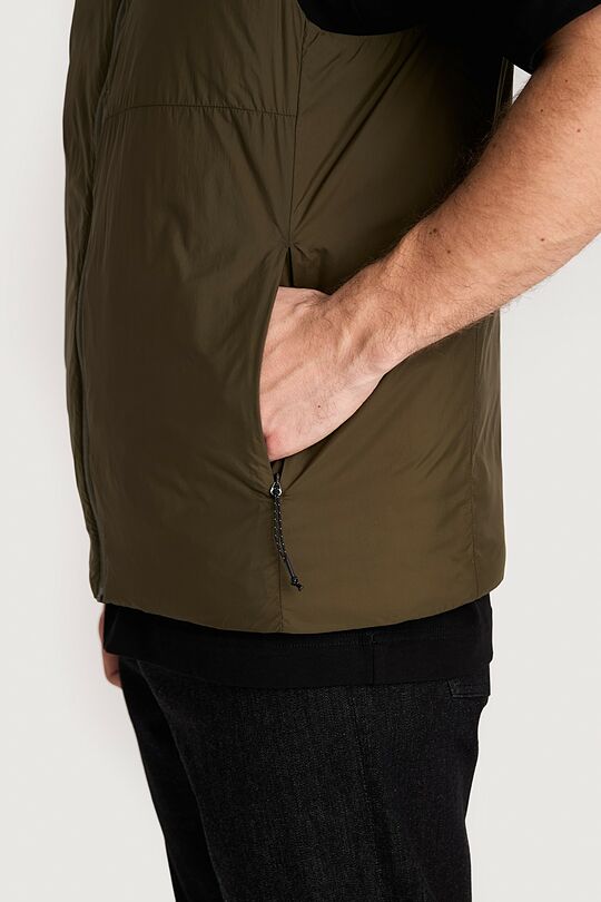 Lightweight vest with synthetic insulation 6 | Dark green | Audimas