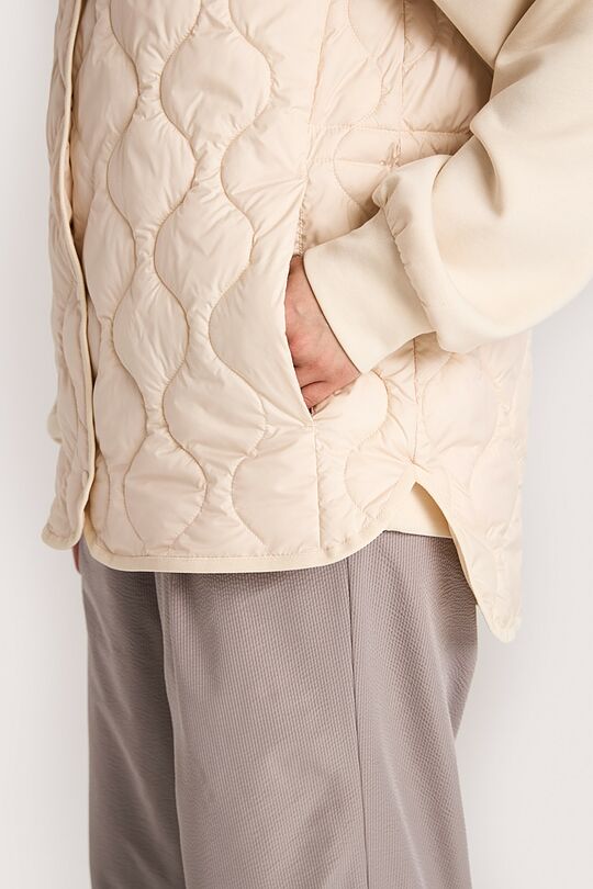 Oversized vest with synthetic insulation 4 | Cream | Audimas