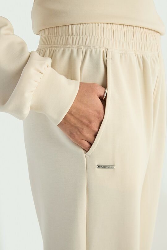 Sweatpants with lyocell 5 | Cream | Audimas